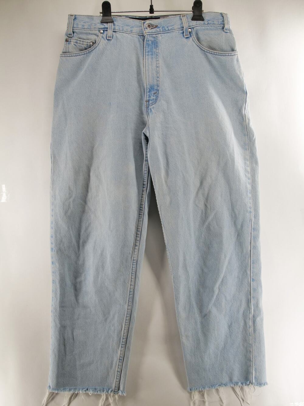 Vtg 1998 Levis SilverTab Loose Jeans Mens 36x29 Cut Hem Made in USA Light Wash